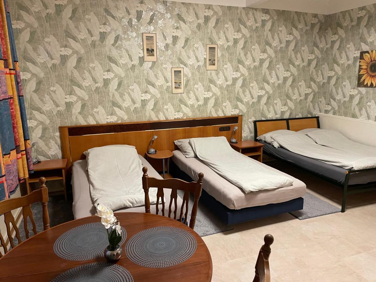 Gaestezimmer Siminciuc Hotel Aachen Luaran gambar