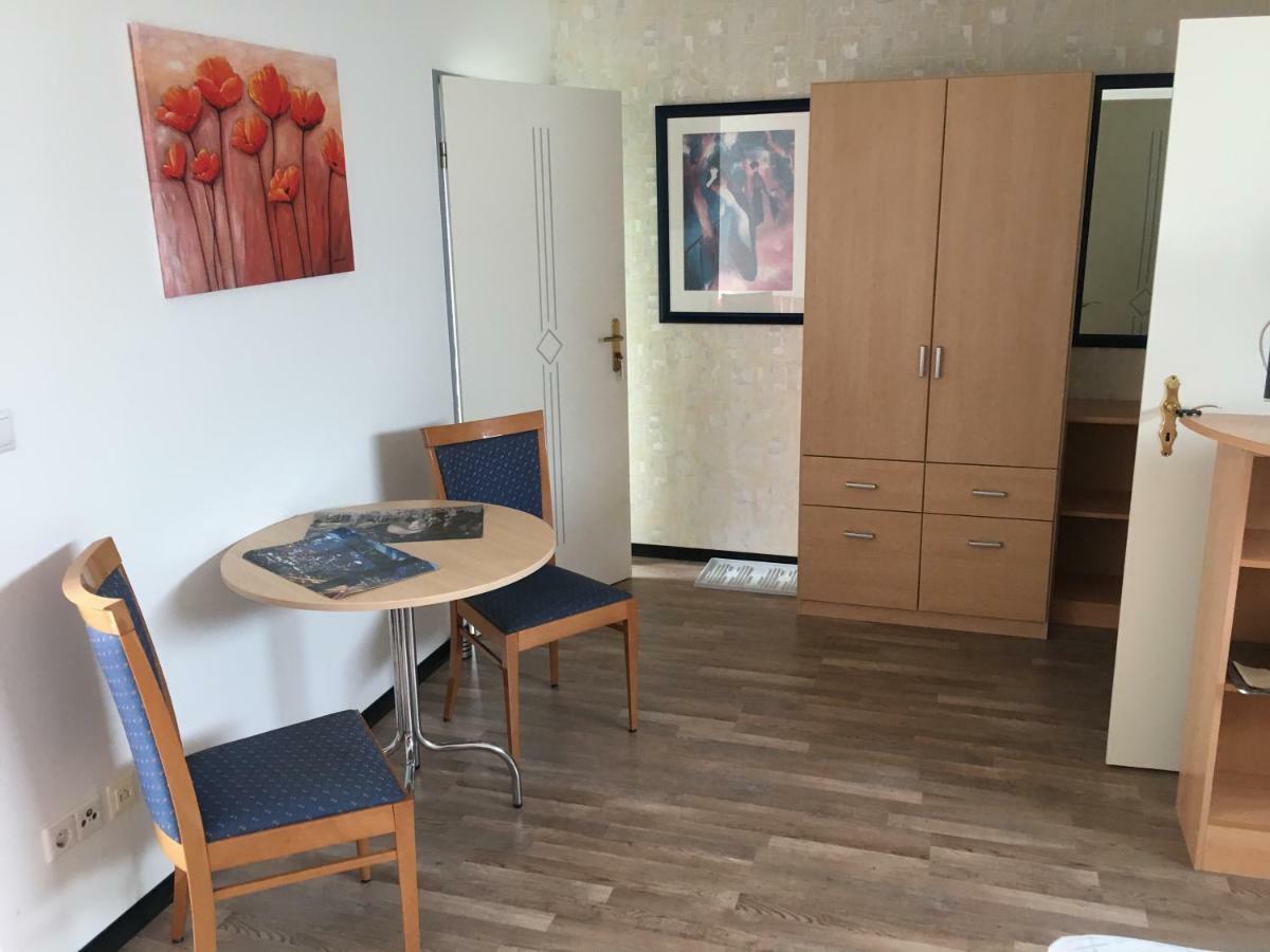 Gaestezimmer Siminciuc Hotel Aachen Luaran gambar