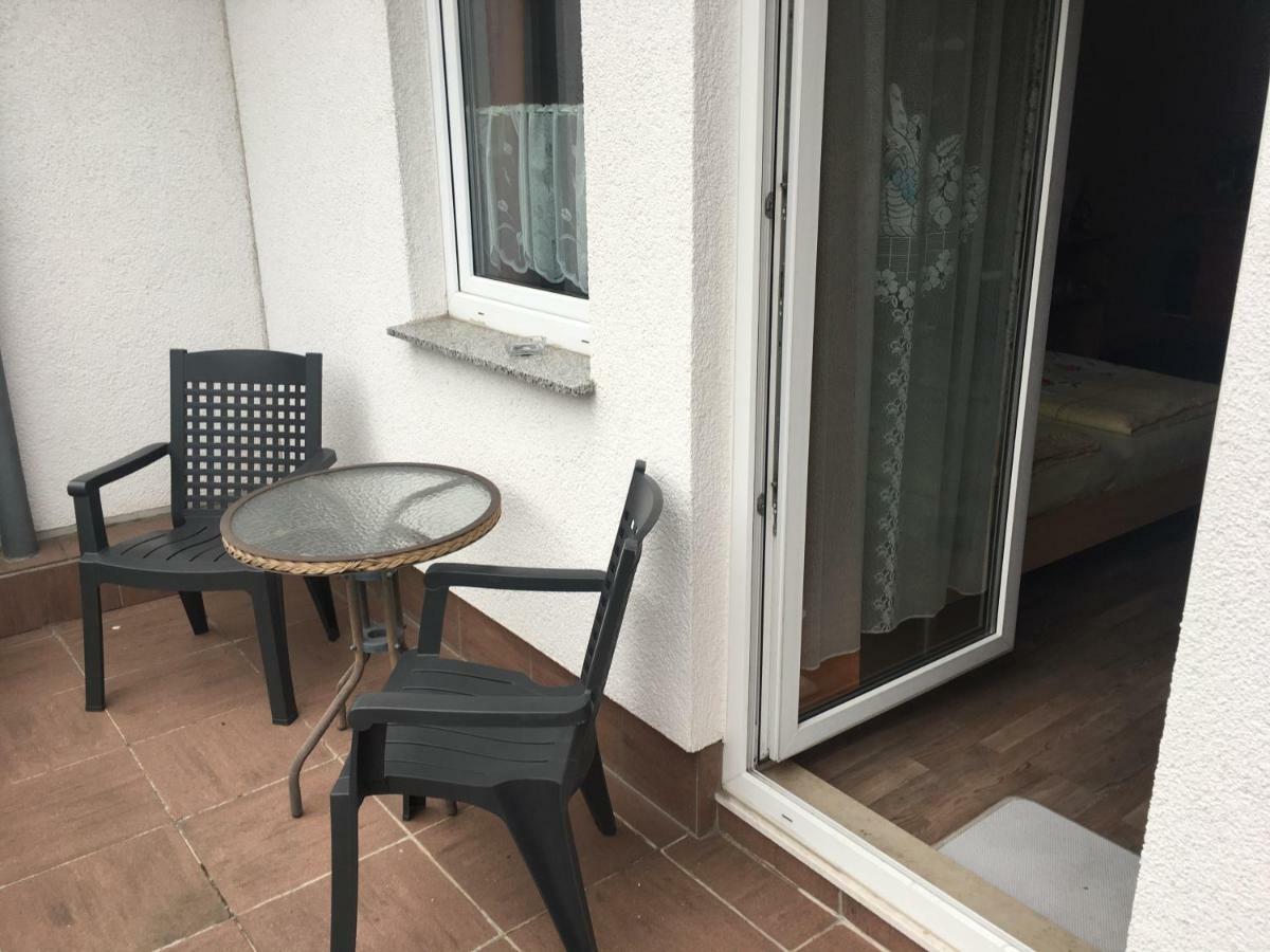 Gaestezimmer Siminciuc Hotel Aachen Luaran gambar