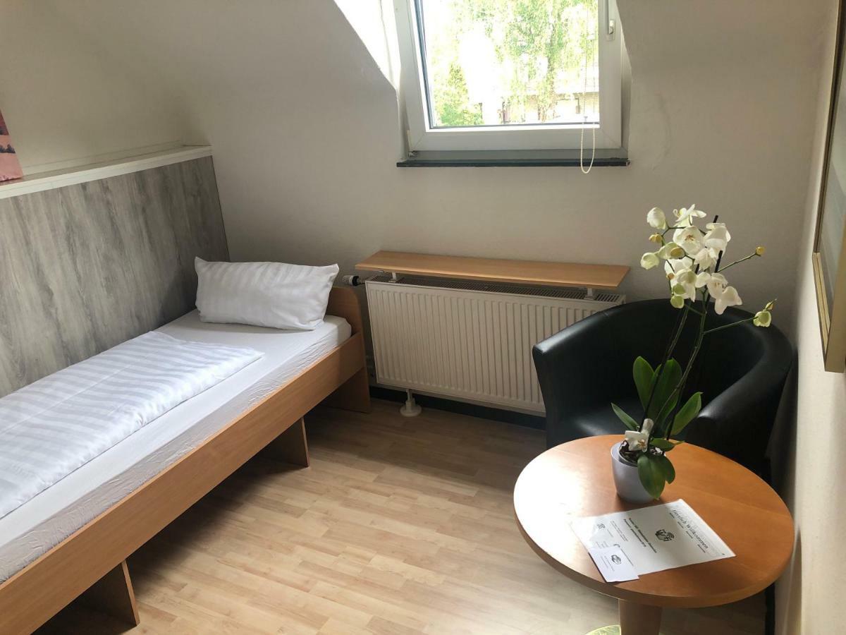 Gaestezimmer Siminciuc Hotel Aachen Luaran gambar