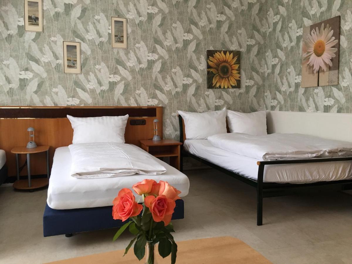 Gaestezimmer Siminciuc Hotel Aachen Luaran gambar